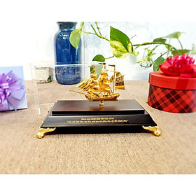 Mô hình thuyền buồm mạ vàng MT Gold Art sze s- hàng chính hãng, quà tặng danh cho sếp, khách hàng, đối tác 