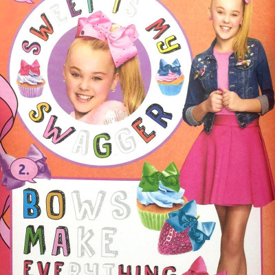 Jojo Siwa Sticker Book