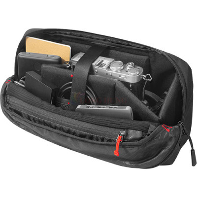 Túi Đeo Tomtoc Arccos Carrying For Steam Deck Console And Accessories G47M1D1 - Hàng chính hãng