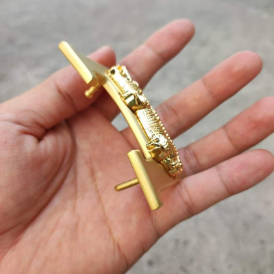 Mặt Khóa dây lưng da cá sấu. Thiết kế chữ H rất đẹp!