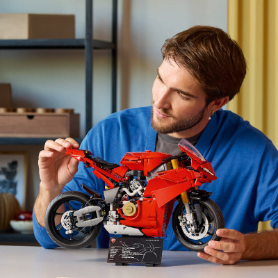Đồ Chơi Lắp Ráp Xe Moto Ducati LEGO TECHNIC 42202 (1603 chi tiết)