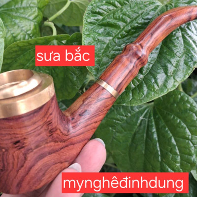 Tẩu sì gà phong cánh lịch lãm đẳng cấp bằng gỗ sưa