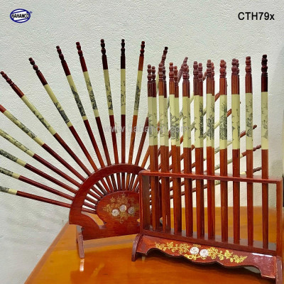 Bộ đũa thờ 10 đôi + giá rẻ quạt bằng gỗ Hương (CTH790) Hoa văn phong thủy đẹp mắt ️