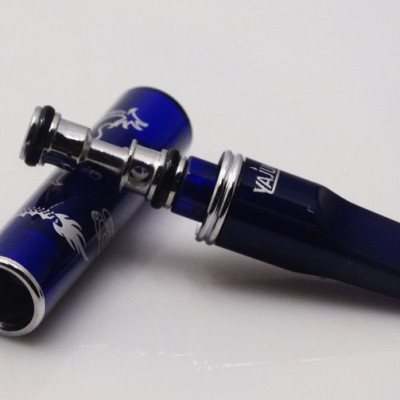 Tẩu thuốc nhựa dẻo sang trọng màu rồng xanh STN-T325 ( không kèm đế)