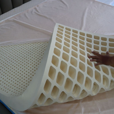 Nệm Cao Su Kim Cương Happy Gold KCCS185 (180 x 200 x 5 cm)