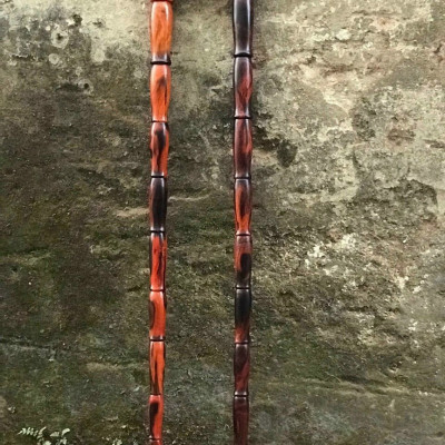 Gậy batong bằng gỗ trắc đỏ đen ,dàng cho người già 