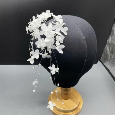 Cài tóc cô dâu hoa nhỏ cho tóc búi mẫu đẹp mới t10