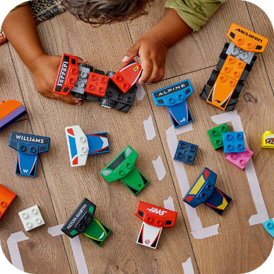 Đồ Chơi Lắp Ráp Cuộc Đua Xe Kỳ Thú LEGO DUPLO 10445 (70 chi tiết)