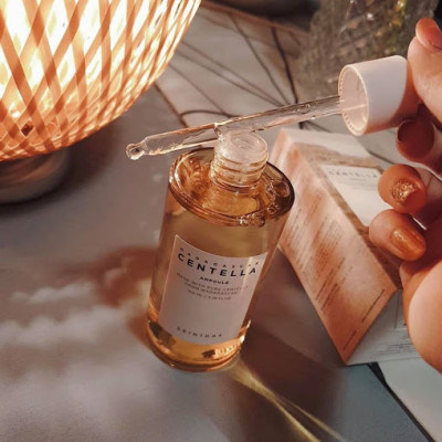 Bộ 3 Sản Phẩm Giảm Mụn Skin1004 Madagascar Centella (Serum + Kem Soothing + Kem Chống Nắng)