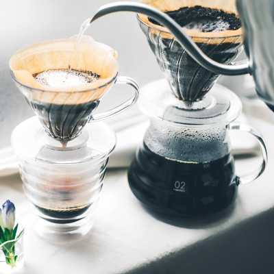 Phễu pha cà phê Hario V60 Coffee Dripper (phễu nhựa, 3 màu)