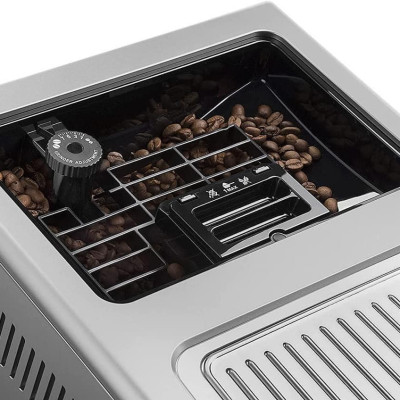 Máy pha cà phê tự động De