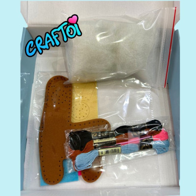 KIM NHỰA Bộ Thủ Công Trẻ Tự Làm Thú Bông 5+ LAMA NACHOS Craftoi Felt Sewing toy prepunched holes plastic needle