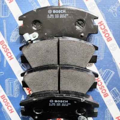 Bố Thắng Sau Mitsubishi Pajero V43, V45, V25, L300 - Bosch BP 5360