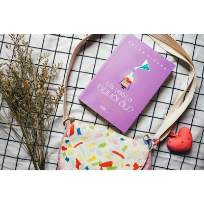 Sách - Tại sao là người ấy?