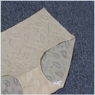 Combo 5 quần lót thun lạnh in hình môi, vải thông thoáng co dãn