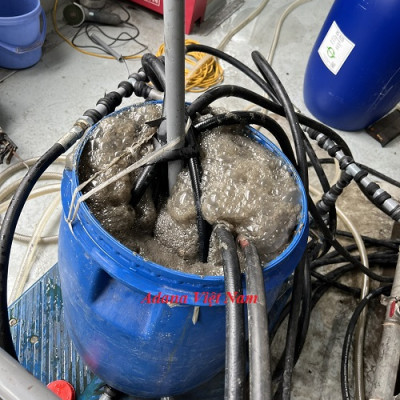 Hóa chất tẩy cặn máy đùn cao su