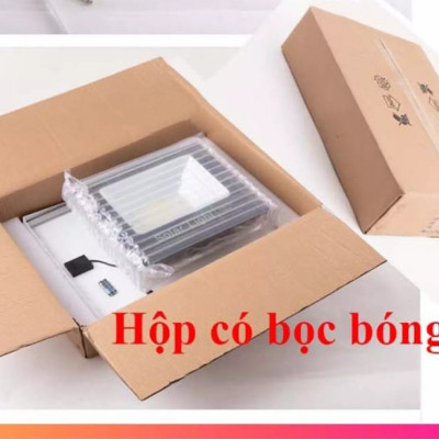 Đèn pha năng lượng mặt trời Vạn Năng Solar 60W