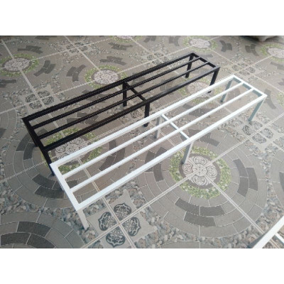 Kệ thép. Dài 100-120 cm. Rộng  20-25-30cm. Cao  10-15-20-25-30cm. 6 chân. 2 nan phụ. Hộp thép 2x2cm ( Hàng Chính Hãng )