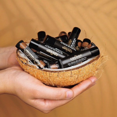 Combo Toner Nước bí đao cân bằng da Cocoon 140ml + Son dưỡng dầu dừa Bến Tre cocoon 5g