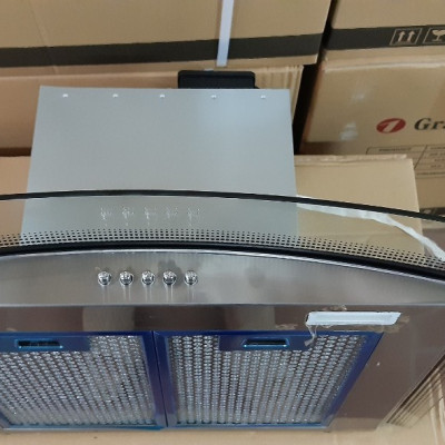 Máy hút mùi kính cong Grasso GS 3388S1 - 700