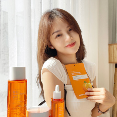 Nước hoa hồng dưỡng trắng, phục hồi da Vitamin C Prettyskin, Toner Pretty Skin The Pure Jeju Tangerine cấp ẩm làm dịu