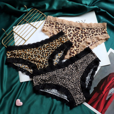 COMBO 5 QUẦN LÓT NỮ THUN LẠNH HỌA TIẾT BÁO ĐỐM VIỀN REN CAO CẤP 2339