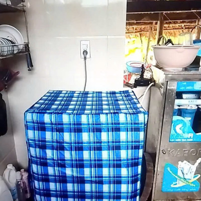 Áo che máy giặt cửa ngang (trước) cho máy từ 6 - 15 kg ,vải dù siêu bền tiện lợi , chống thấm nước , bảo vệ máy giặt dưới mọi thời tiết giao màu ngẫu nhiên
