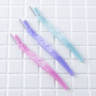 Dao Cạo Lông Mày Lưỡi Thép Có Màng Bảo Vệ Dành Cho Nữ Kai Razor Can Eyebrow 17827 CBM-3P (Set 3 Cây)