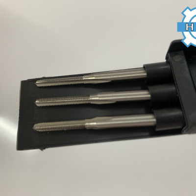 Bộ 3 mũi taro tay Volkel M 3 - M 12  loại thẳng