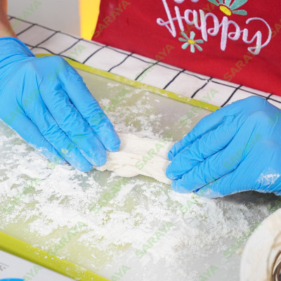 Găng tay cao su Saraya Nitrile Glove Extend (Màu Trắng), dùng trong thực phẩm, làm đẹp, y tế, công nghiệp - 200 cái/hộp