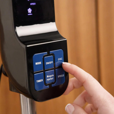 Quạt cây đứng Taurus FA008 Boreal Digital 50W cánh 40cm có đuổi muỗi Tây Ban Nha Hàng chính hãng