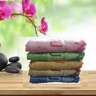 Khăn Tắm Tre Bông (35 x 80cm) – Màu Ngẫu Nhiên.