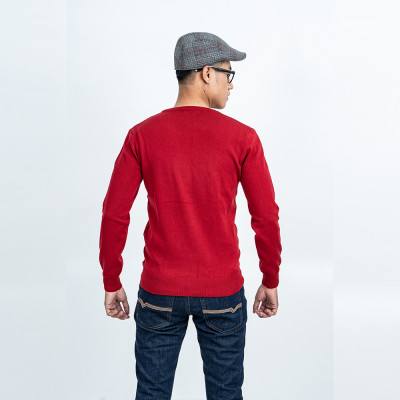 Áo len nam dài tay cổ tròn màu đỏ đô NOVELTY 180577T