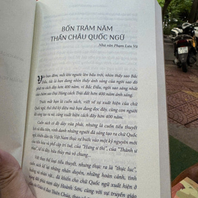 CHỮ VÀ NGƯỜI, 400 NĂM – Hoàng Minh Tường – Thái Hà Books