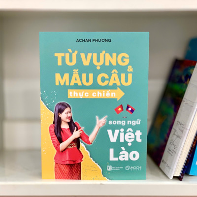 COMBO 2 cuốn: Từ vựng và mẫu câu thực chiến song ngữ Việt - Lào + 30 ngày trôi chảy tiếng Lào 
