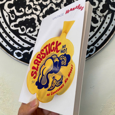 Sách - Slapstick or Lonesome No More! by Kurt Vonnegut Jr. | Classic Science Fiction English Novel