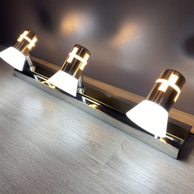 Đèn soi tranh - Đèn rọi gương LED POWE kiểu dáng sang trọng, tinh tế.