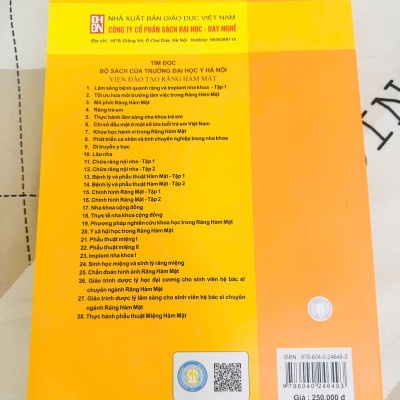 Răng trẻ em (Sách dùng cho sinh viên Răng hàm mặt)