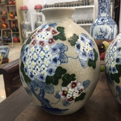 Lọ Hoa Hút Lộc Cổ Nhỏ Đắp Nổi