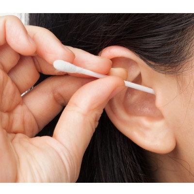 Hộp 280 tăm bông kháng khuẩn Sanyo, chất liệu 100% tự nhiên nên an toàn tuyệt đối khi sử dụng - nội địa Nhật Bản 