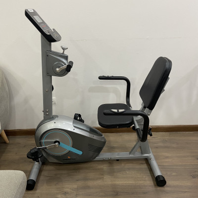 Xe đạp tập thể dục có tựa lưng BC 51053