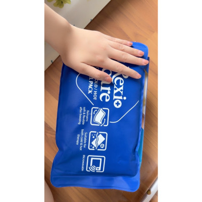 Túi Chườm Gel Nóng Lạnh Giảm Đau Hạ Sốt (28.5 x 11.5cm)