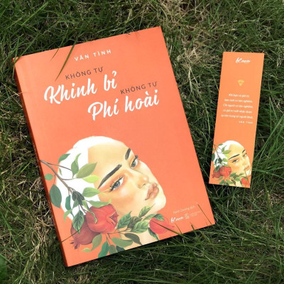 Sách - Không Tự Khinh Bỉ Không Tự Phí Hoài