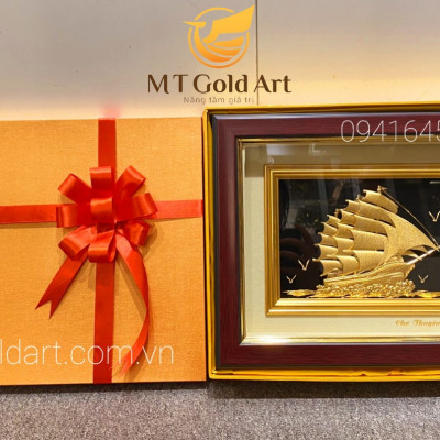 Tranh Thuyền Dát Vàng