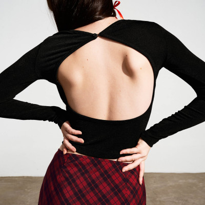 DOTTIE - Áo dài tay hở lưng - Đen - T0835