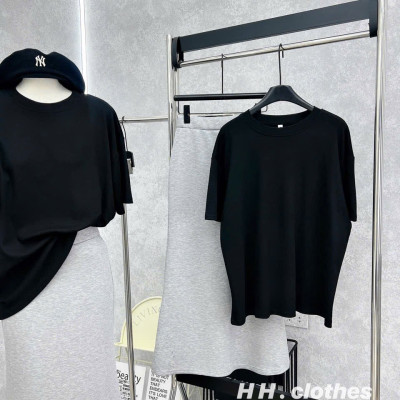 Sét chân váy Umi đuôi cá phối áo đen trơn