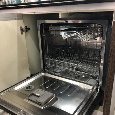 Máy rửa bát Eurosun SMS58EU09BT - NHẬP KHẨU ĐỨC