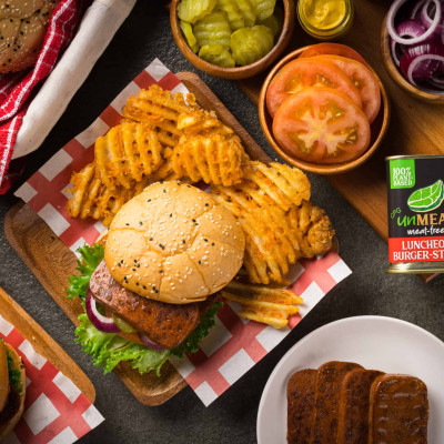 [Chay] Thịt Burger Chay Unmeat 330g - Nhập khẩu trực tiếp từ Philippines