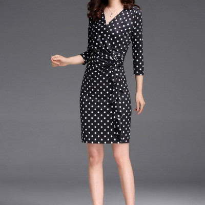 ĐẦM TAY LỞ CHẤM BI DÚN EO