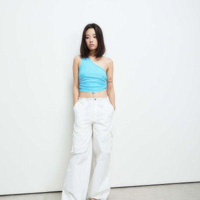 DOTTIE - Áo thun sát nách lệch vai T0653